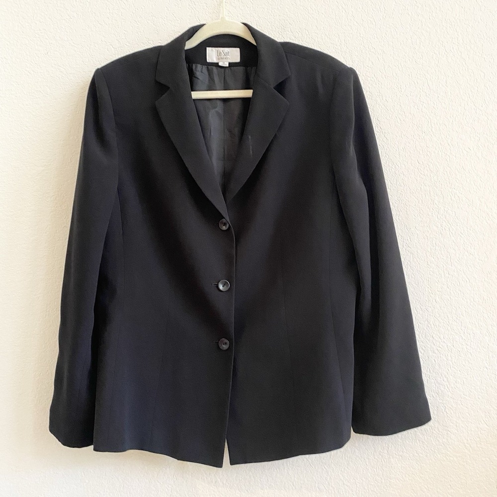 LeSuit Women's Blazer Size 16 Black Lined Jacket Three Button